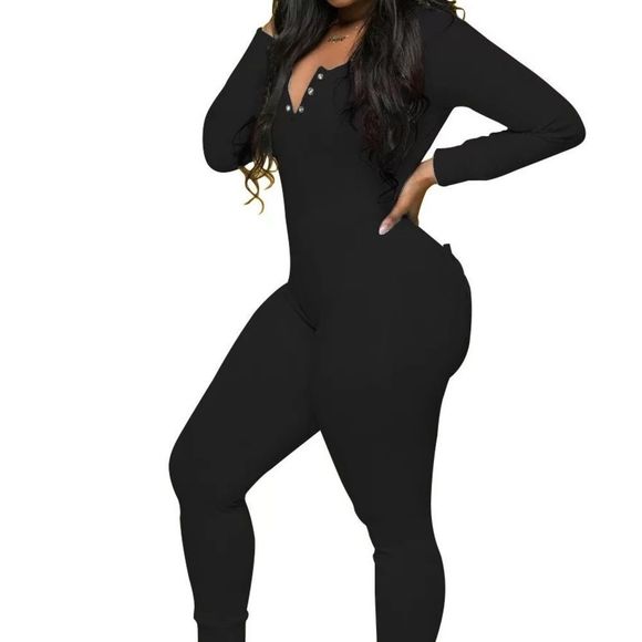 “Black” Adult Onesie W/Butt Flap - Picture 2 of 4